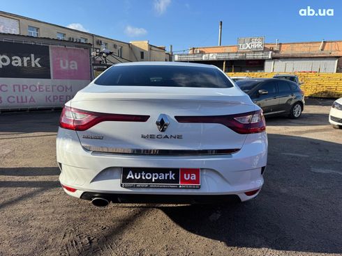 Renault Megane 2020 белый - фото 10