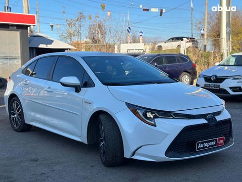 Toyota Corolla 2021 белый - фото 5