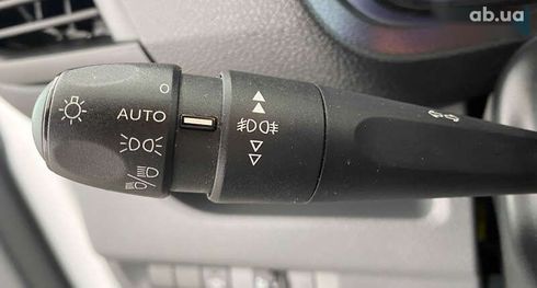 Opel Vivaro 2020 - фото 23