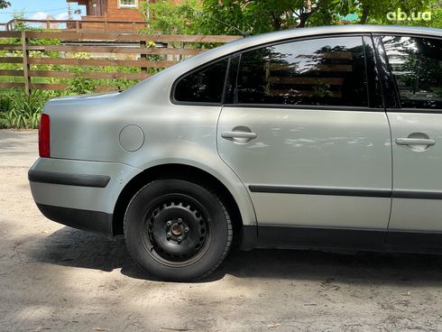 Volkswagen passat b5 1999 серый - фото 8