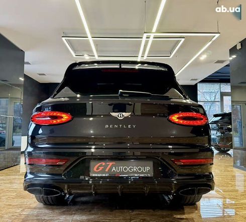 Bentley Bentayga 2021 - фото 18