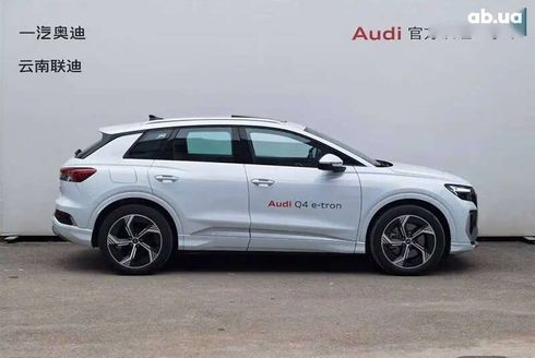 Audi Q4 e-tron 2023 - фото 3