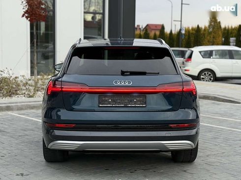 Audi E-Tron 2021 - фото 5