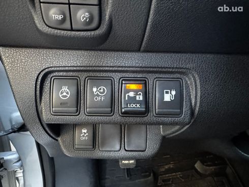 Nissan Leaf 2016 серый - фото 15