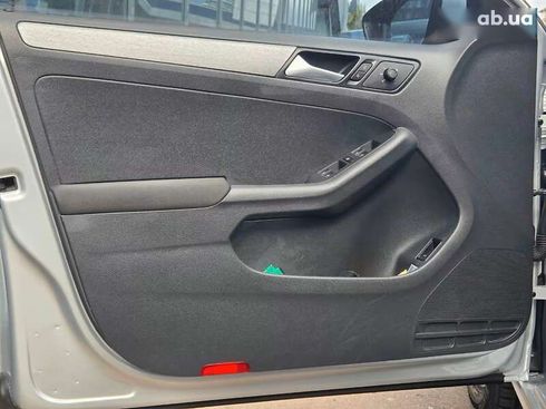 Volkswagen Jetta 2012 - фото 10