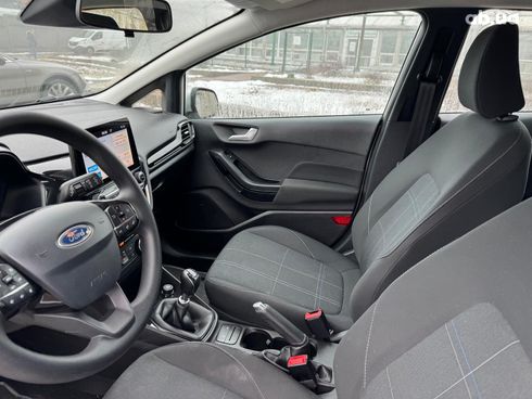 Ford Fiesta 2019 белый - фото 17