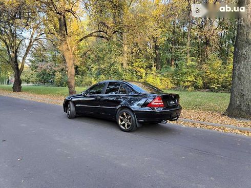 Mercedes-Benz C-Класс 2005 - фото 10