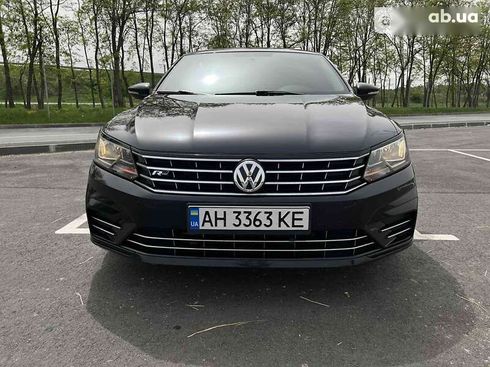 Volkswagen Passat 2016 - фото 2