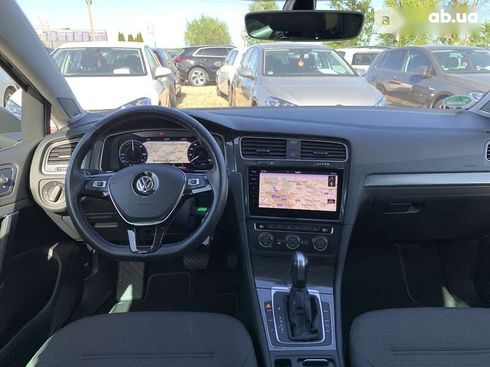 Volkswagen e-Golf 2020 - фото 24