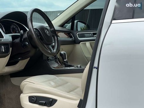 Volkswagen Touareg 2012 - фото 24