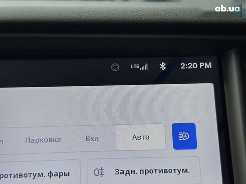 Tesla Model X 2019 - фото 18