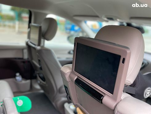 Chrysler Pacifica 2017 серый - фото 117