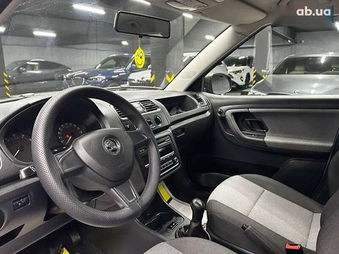 Skoda Fabia 2014 - фото 8
