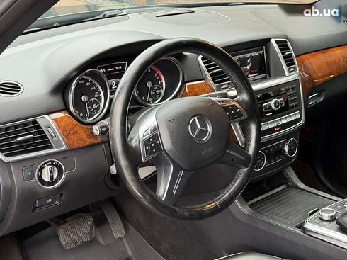 Mercedes-Benz M-Класс 2013 - фото 23