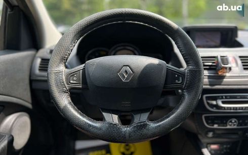Renault Megane 2011 - фото 18