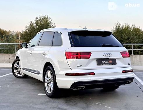 Audi Q7 2016 - фото 11