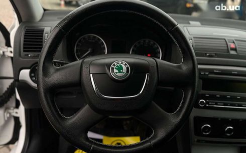 Skoda Octavia 2012 - фото 9