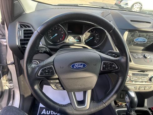 Ford Escape 2018 серый - фото 5