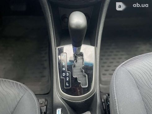 Hyundai Accent 2011 - фото 13