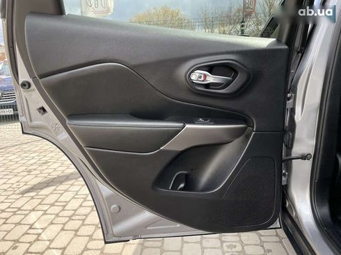 Jeep Cherokee 2020 - фото 26