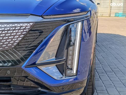 Cadillac Lyriq 2023 синий - фото 5