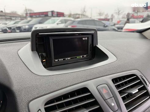 Renault Megane 2012 - фото 20