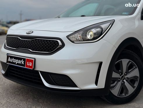 Kia Niro 2019 белый - фото 4