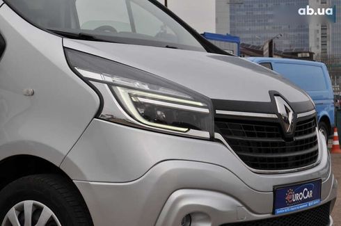 Renault Trafic 2020 - фото 26