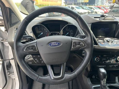 Ford Escape 2017 белый - фото 16