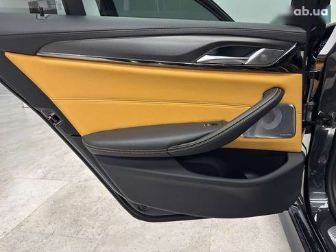 BMW M5 2023 - фото 30