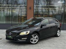 Продаж вживаних Volvo V60 в Київській області - купити на Автобазарі