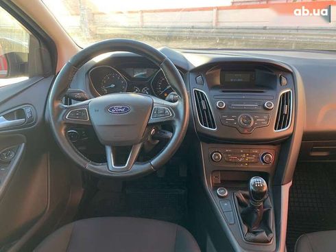 Ford Focus 2015 - фото 14