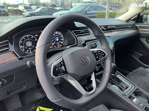 Volkswagen Passat 2016 - фото 25