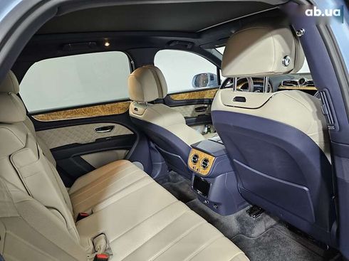 Bentley Bentayga 2022 - фото 15