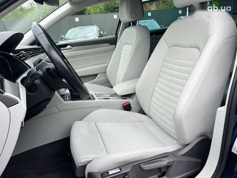 Volkswagen Passat 2022 - фото 30