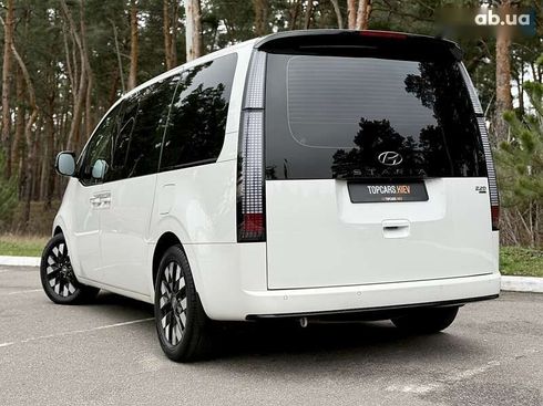 Hyundai Staria 2021 - фото 13