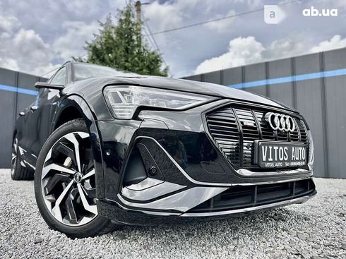 Audi E-Tron 2021 - фото 2