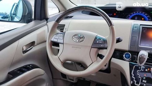 Toyota Estima 2010 - фото 18