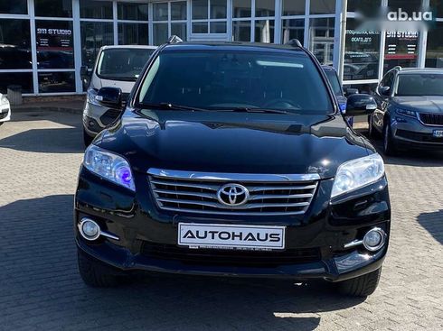 Toyota RAV4 2011 - фото 2
