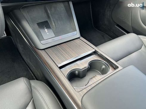 Tesla Model S 2023 - фото 15