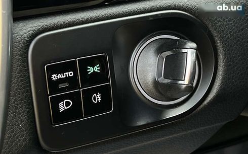 Porsche Cayenne 2020 - фото 19