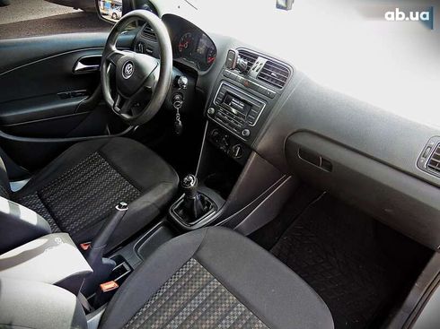 Volkswagen Polo 2019 - фото 13