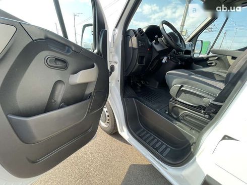 Renault Master 2018 - фото 15