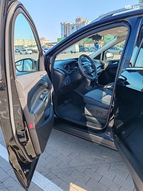 Ford Escape 2017 черный - фото 17