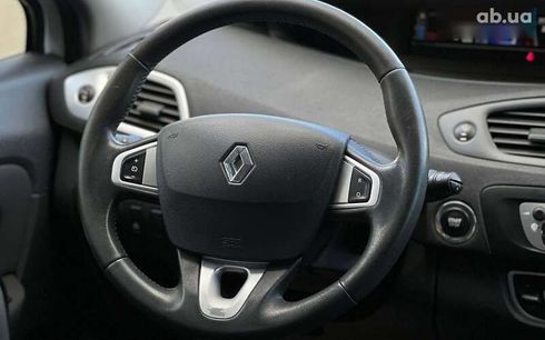 Renault Scenic 2012 - фото 14