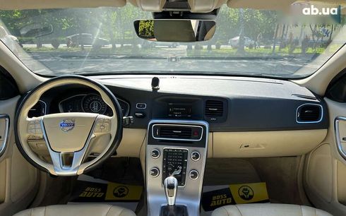Volvo V60 2016 - фото 11