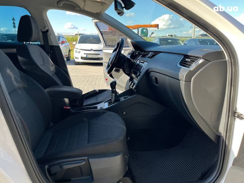 Skoda Octavia 2014 белый - фото 30