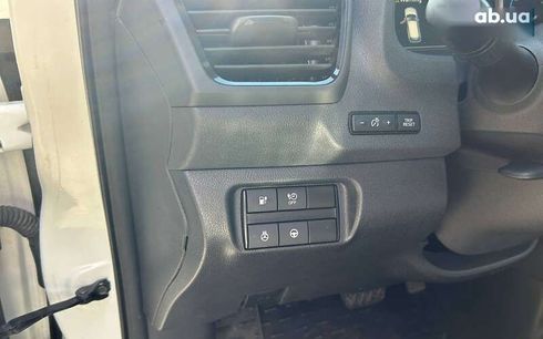 Nissan Leaf 2018 - фото 10