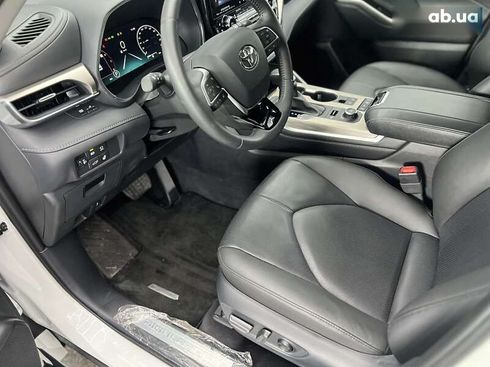 Toyota Highlander 2024 - фото 10