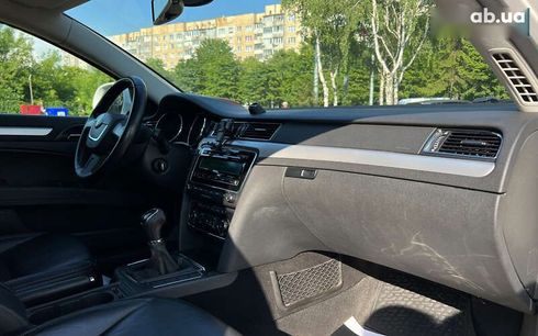 Skoda Superb 2012 - фото 10